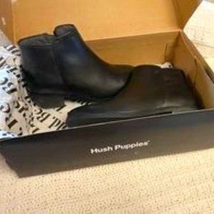 New In Box Black Hushpuppies Boots Size 6